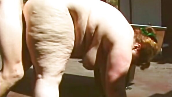 Джес Дейвис в секси черно бельо еротика клипове