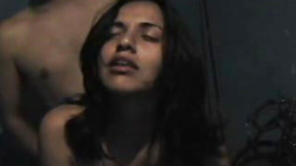 Хенеси, Натали Голд - Майната ми на задника #05 еротични масажи клипове